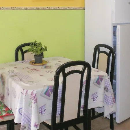 Beautiful In W/ Wifi And 2 Bedrooms Апартаменты Балатонфюзфё